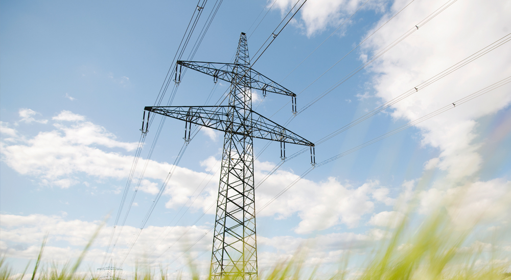 Hochspannungsleitung – Knill Gruppe